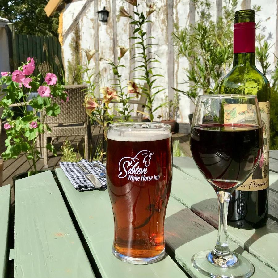 Sibton White Horse Inn Saxmundham Exteriér fotografie